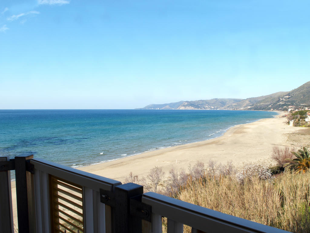 Hotel E Residence Il Faro อักเชียโรลี ห้อง รูปภาพ